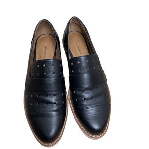 14th & Union Odessa Perforated Leather Loafer in‎ Black